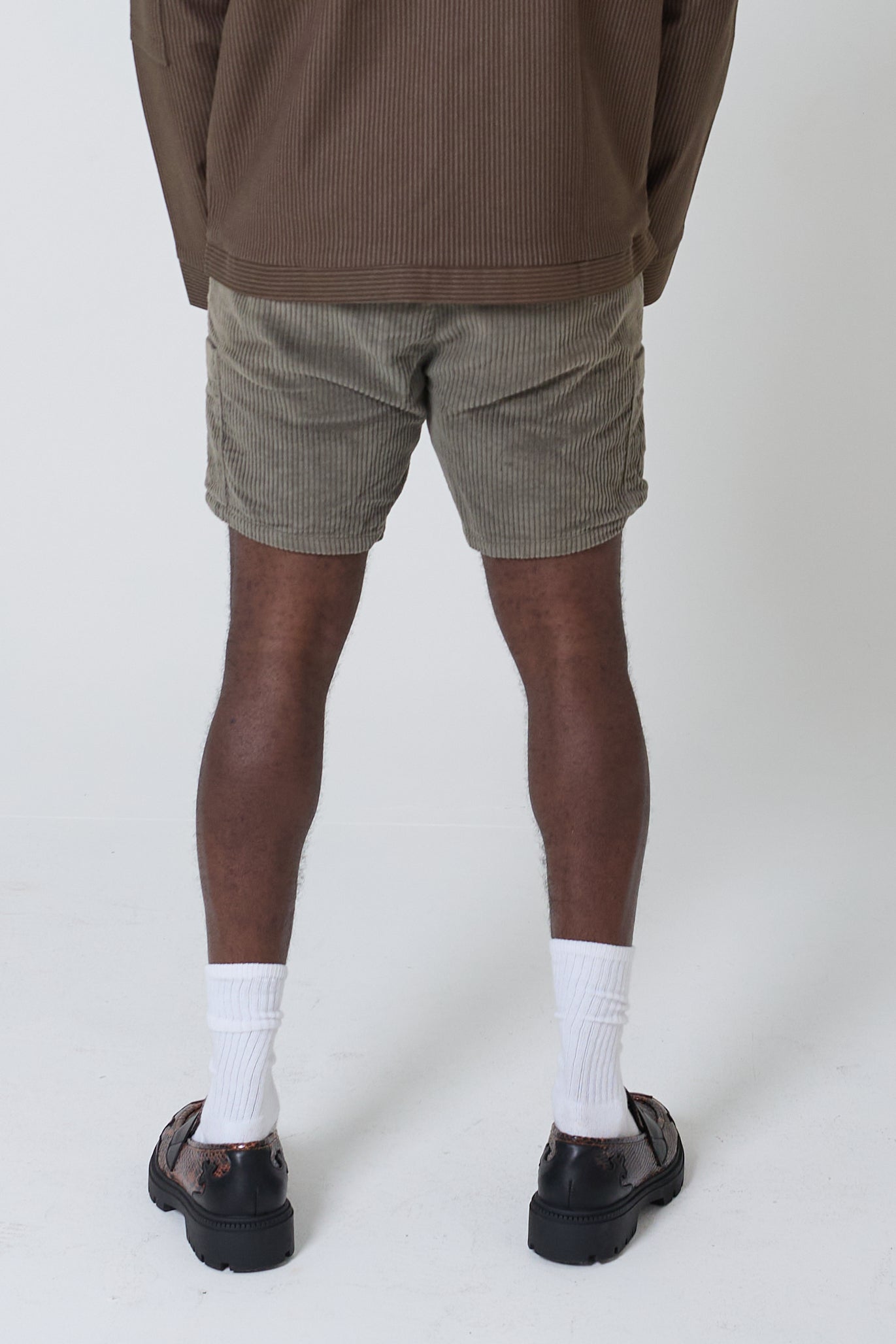 Men's Shorts with Four Side Pockets