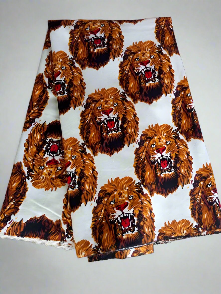 Short Sleeve Lion Head Top