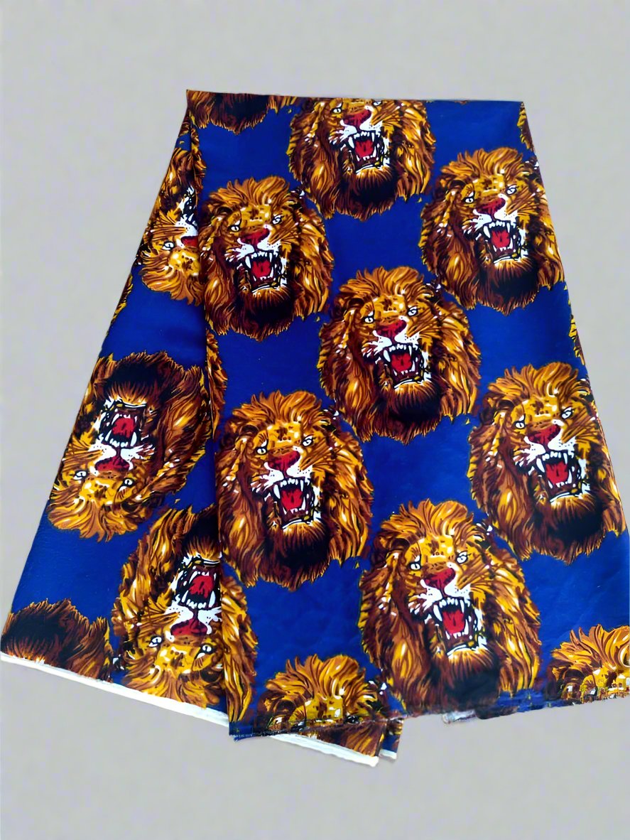 Short Sleeve Lion Head Top